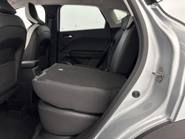 Vente en ligne Renault Captur  mild hybrid 140 au prix de 22 590 €