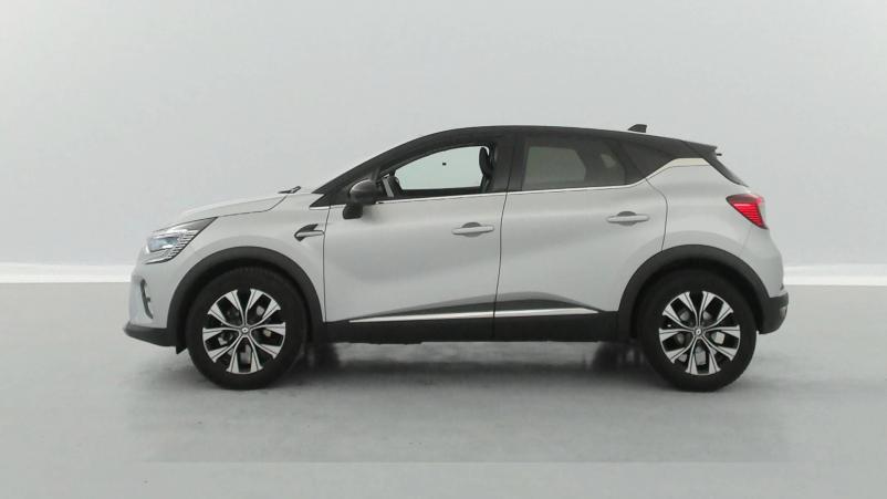 Vente en ligne Renault Captur  mild hybrid 140 au prix de 22 590 €