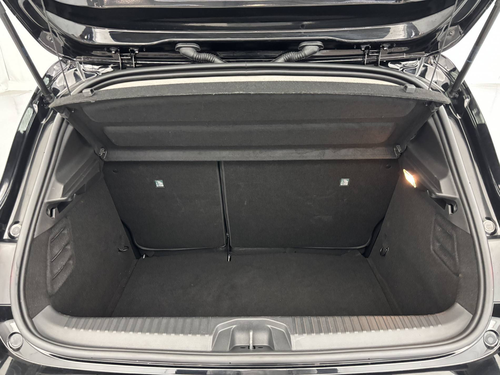 Vente en ligne Renault Clio 5 Clio TCe 90 au prix de 15 790 €