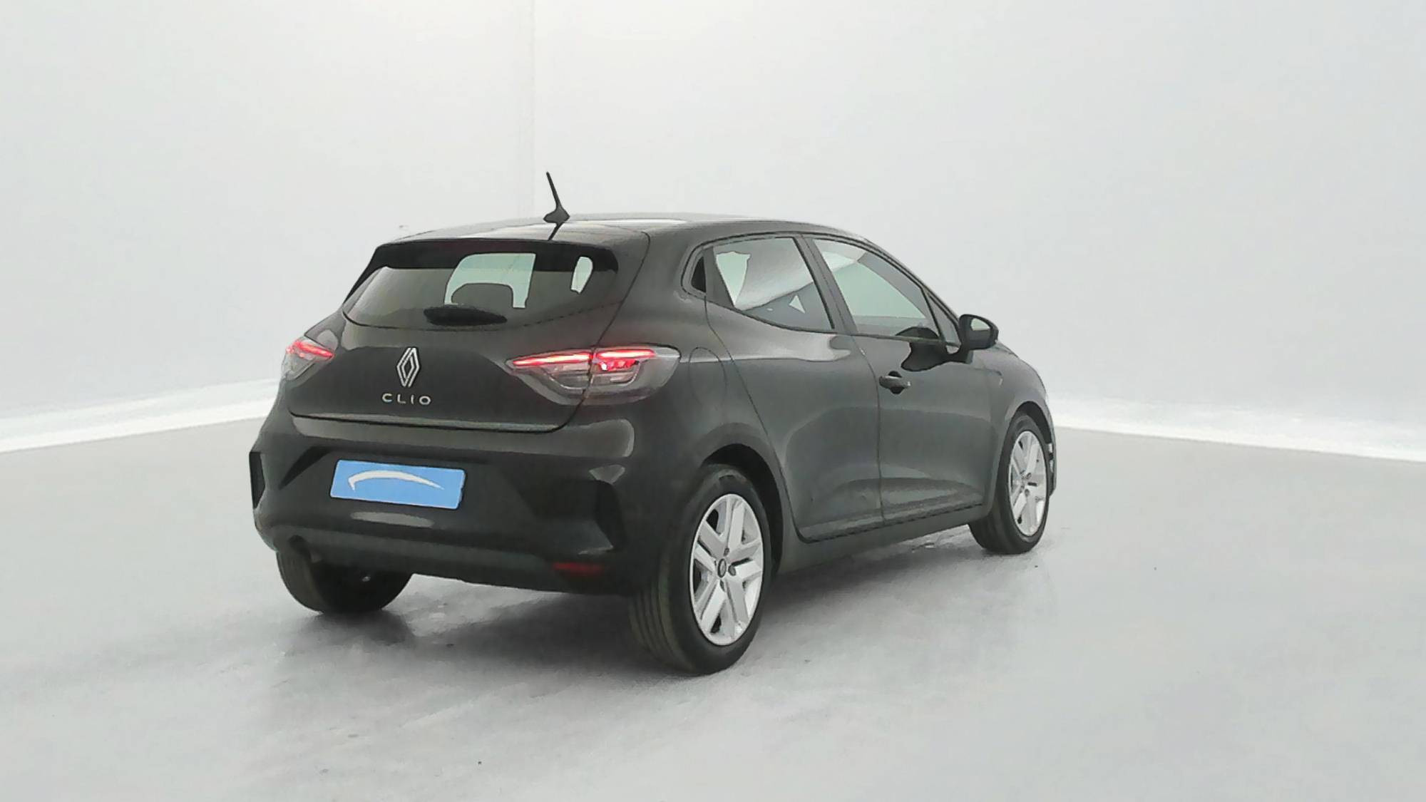 Vente en ligne Renault Clio 5 Clio TCe 90 au prix de 15 790 €