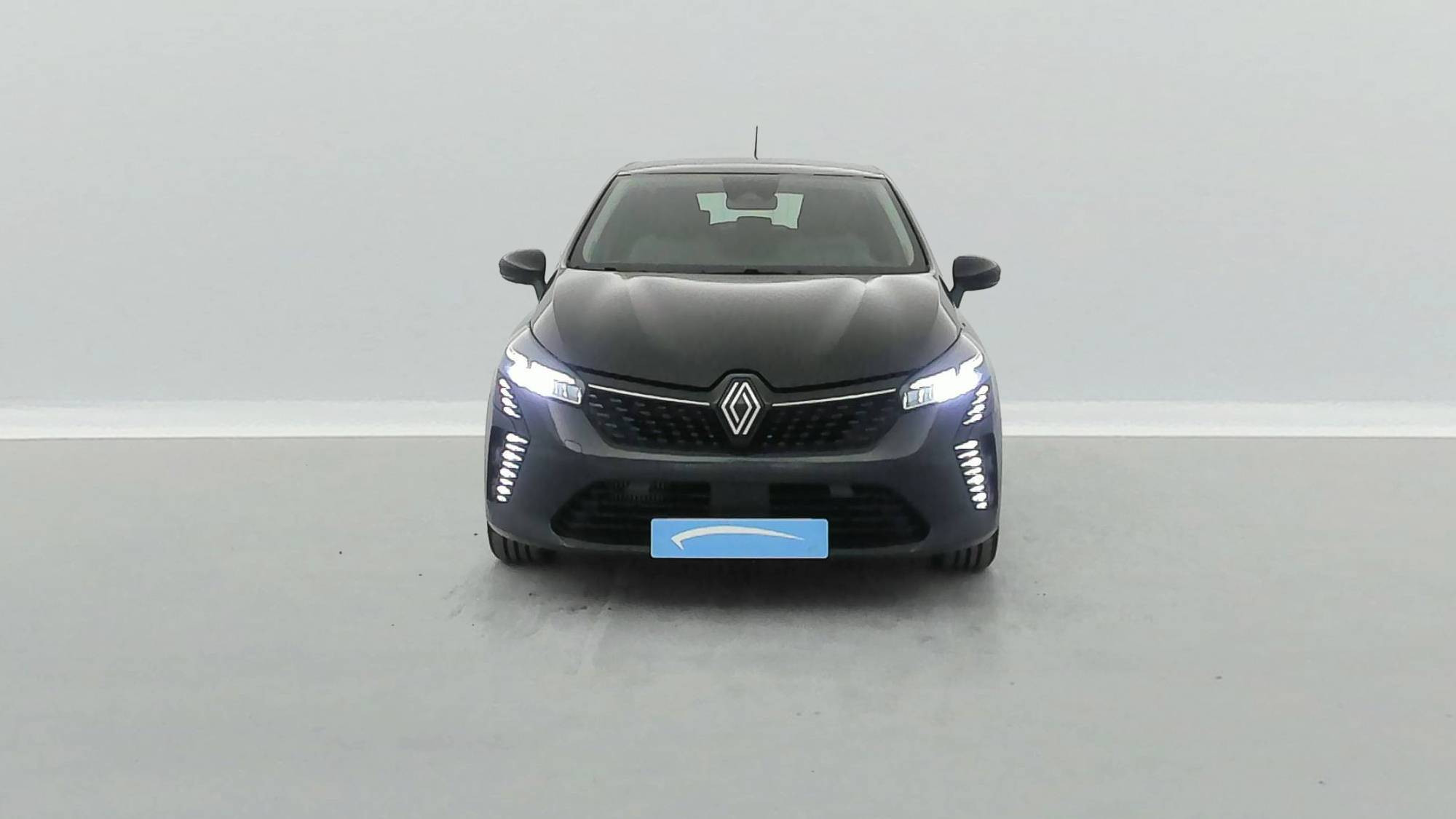 Vente en ligne Renault Clio 5 Clio TCe 90 au prix de 15 690 €