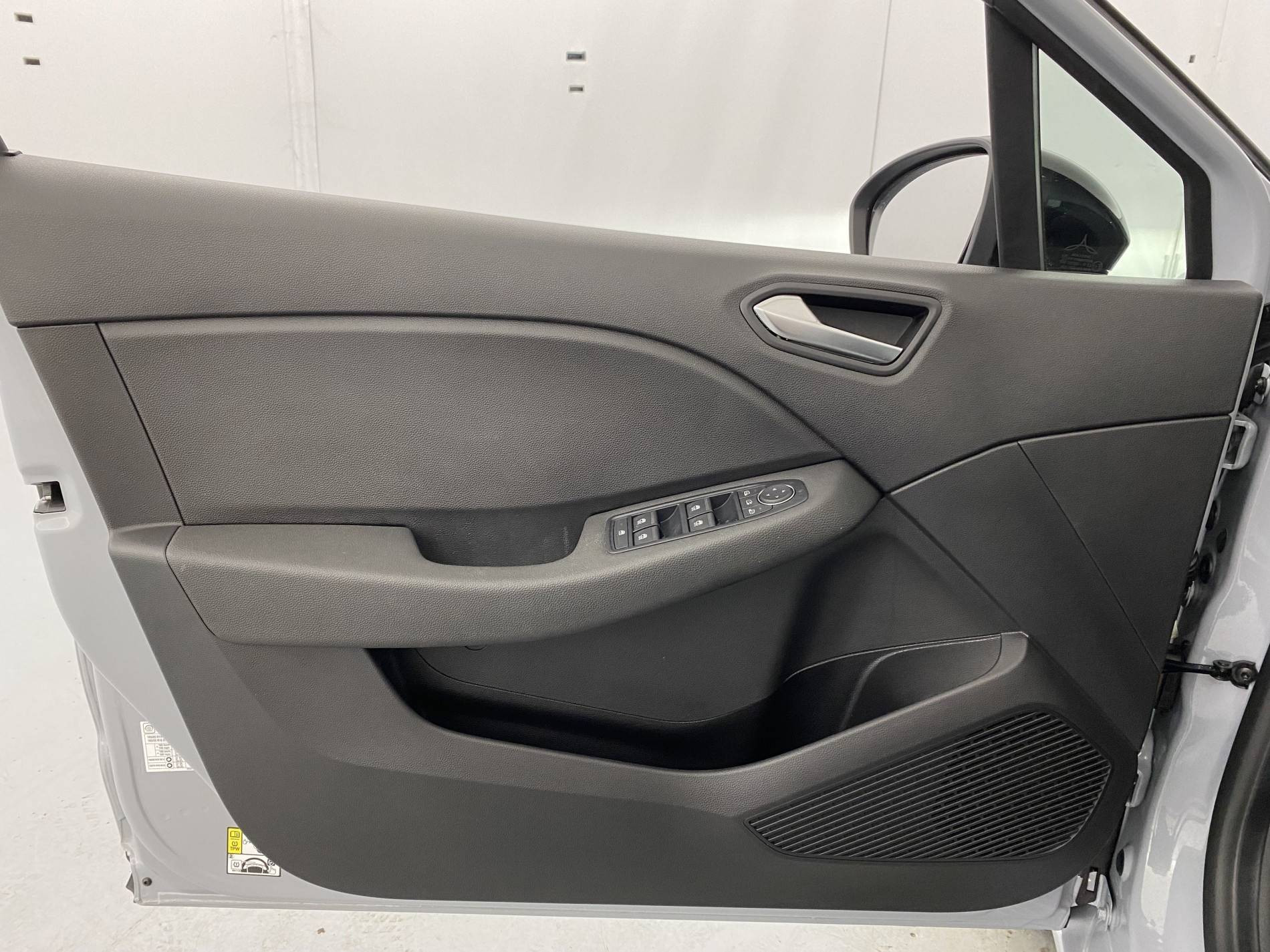 Vente en ligne Renault Clio 5 Clio TCe 90 au prix de 15 790 €