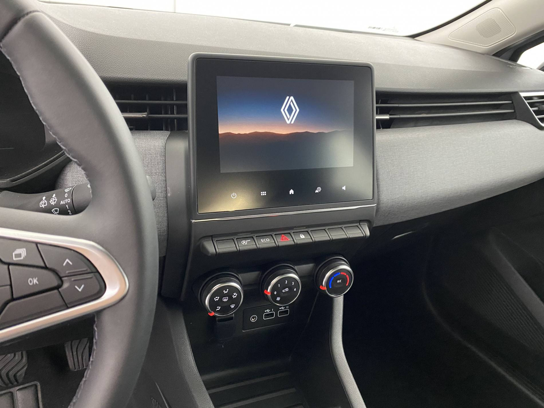 Vente en ligne Renault Clio 5 Clio TCe 90 au prix de 15 790 €