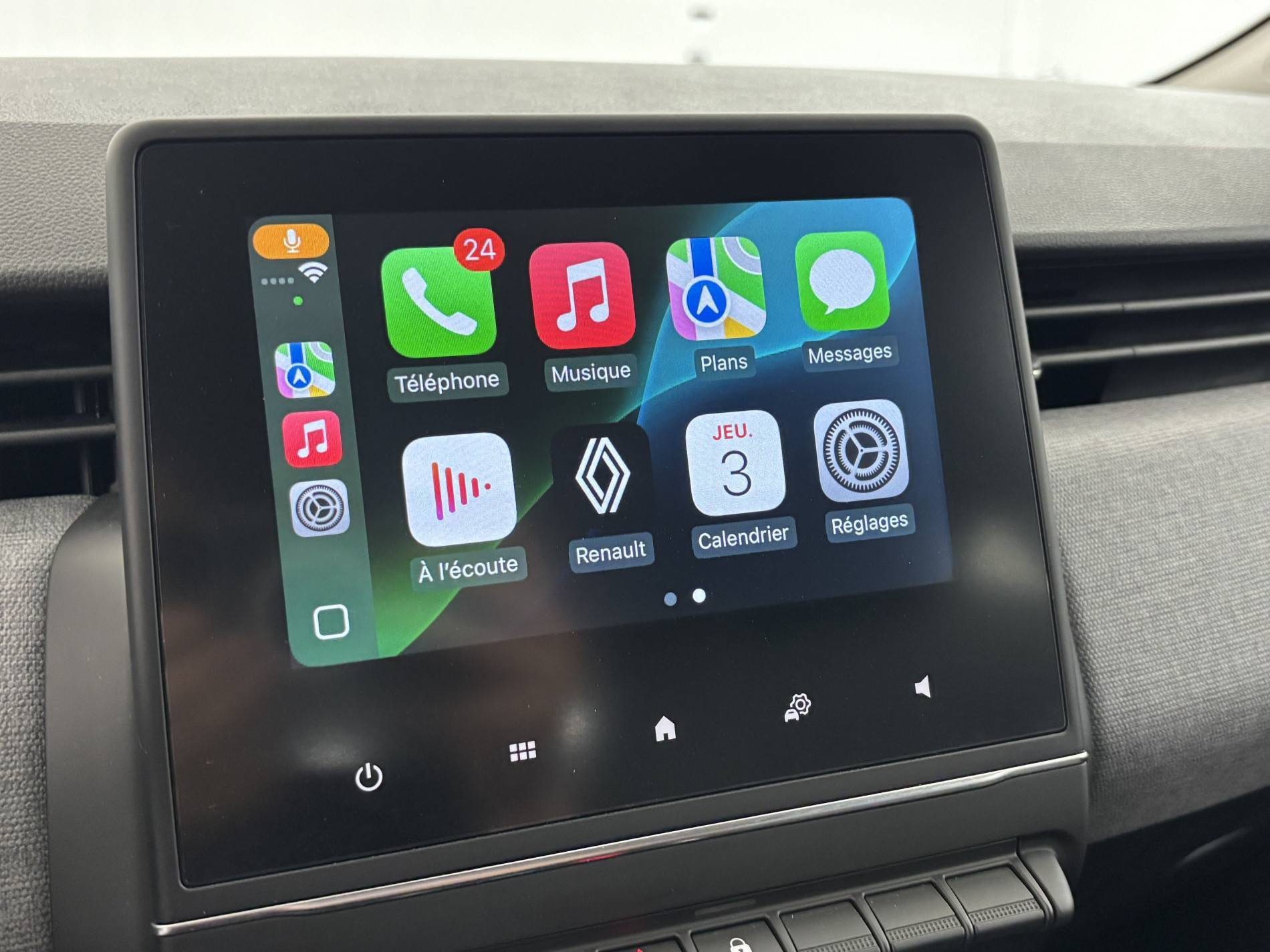 Vente en ligne Renault Clio 5 Clio TCe 90 au prix de 15 690 €