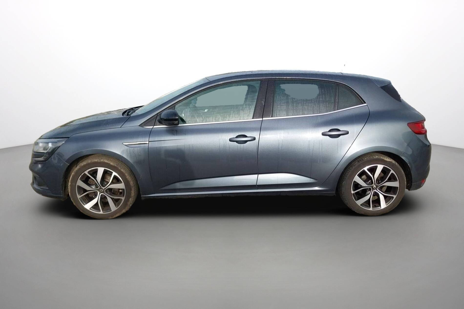 Vente en ligne Renault Megane 4 Mégane IV Berline TCe 115 FAP au prix de 12 990 €