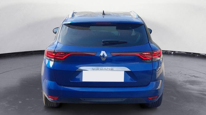 Vente en ligne Renault Megane 4 Estate  Blue dCi 115 EDC au prix de 26 490 €