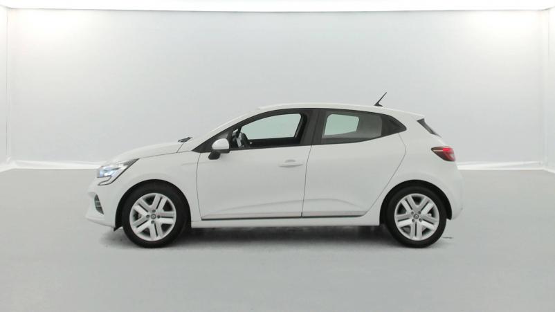 Vente en ligne Renault Clio 5 Clio E-Tech 140 - 21N au prix de 15 890 €