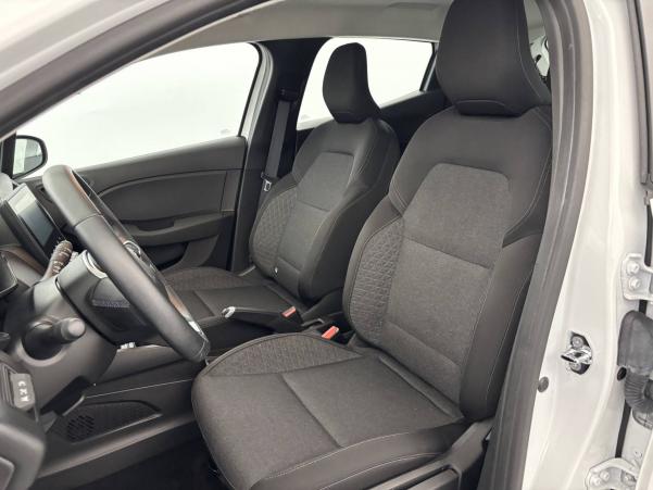 Vente en ligne Renault Clio 5 Clio E-Tech 140 - 21N au prix de 15 890 €