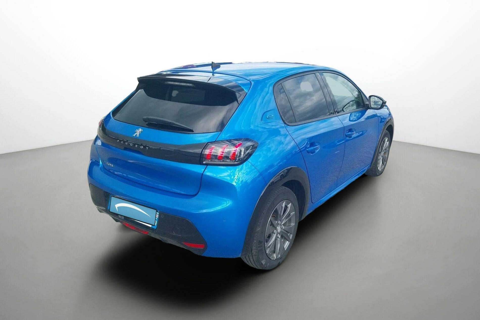 Vente en ligne Peugeot E-208  50 kWh 136ch au prix de 15 990 €