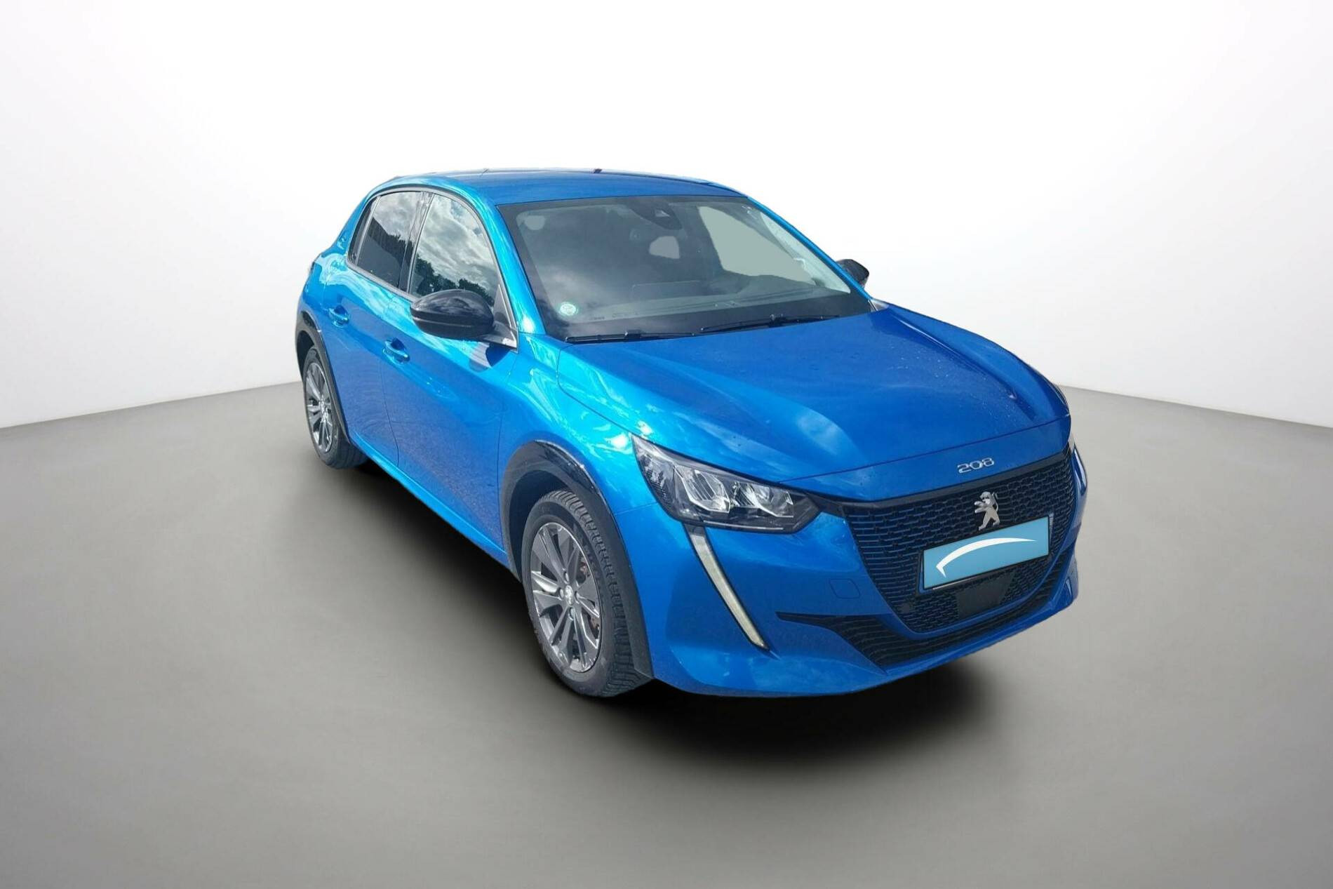Vente en ligne Peugeot E-208  50 kWh 136ch au prix de 15 990 €