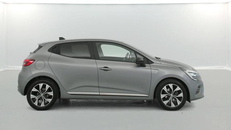 Vente en ligne Renault Clio 5 Clio TCe 100 GPL au prix de 15 390 €
