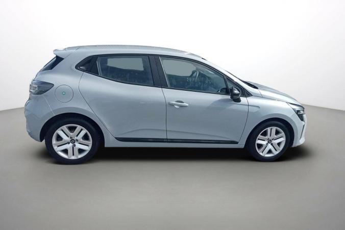 Vente en ligne Renault Clio 5 Clio TCe 90 au prix de 17 190 €