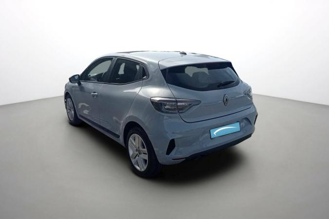 Vente en ligne Renault Clio 5 Clio TCe 90 au prix de 17 190 €