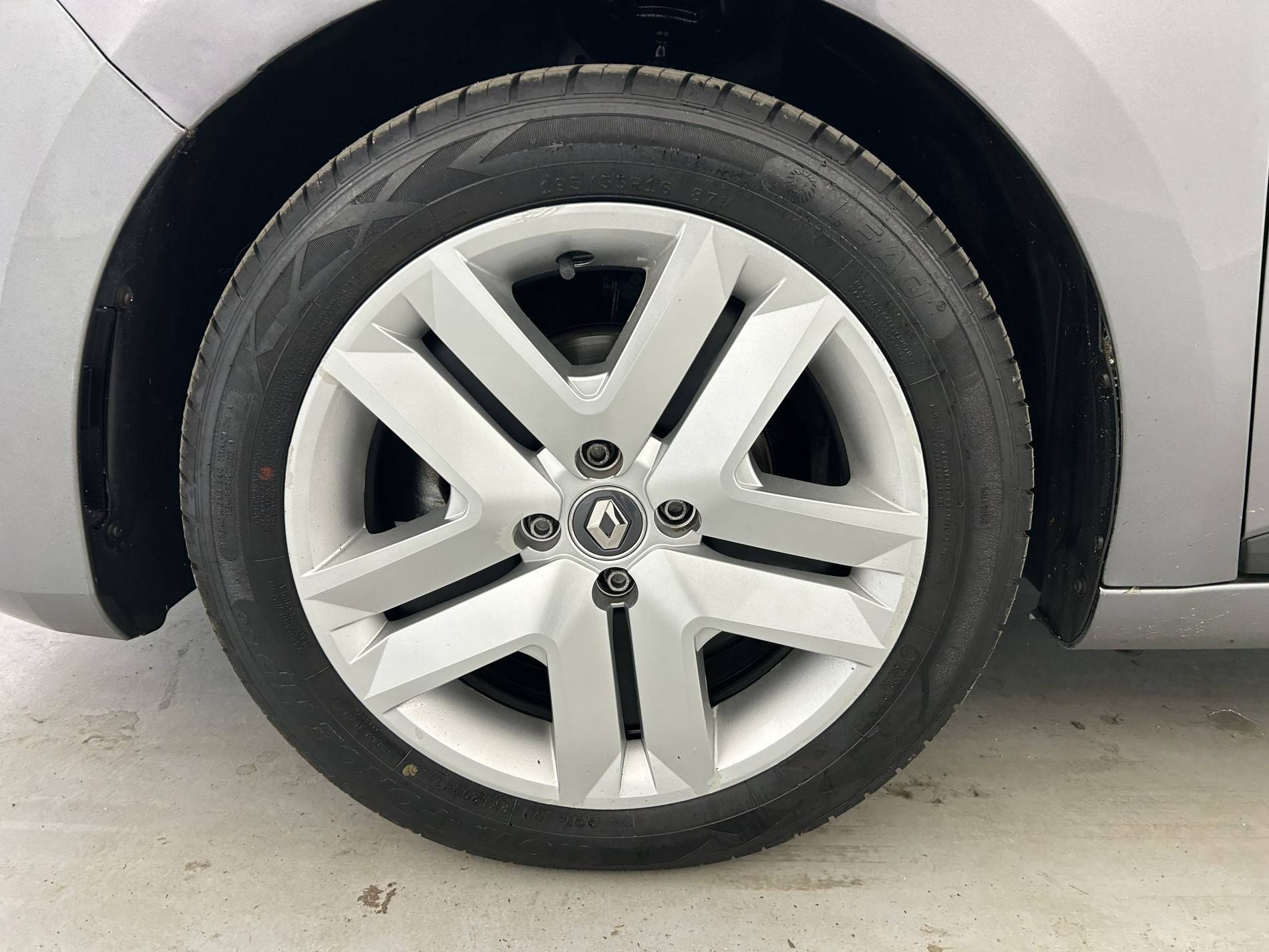 Vente en ligne Renault Clio 5 Clio TCe 90 au prix de 14 390 €