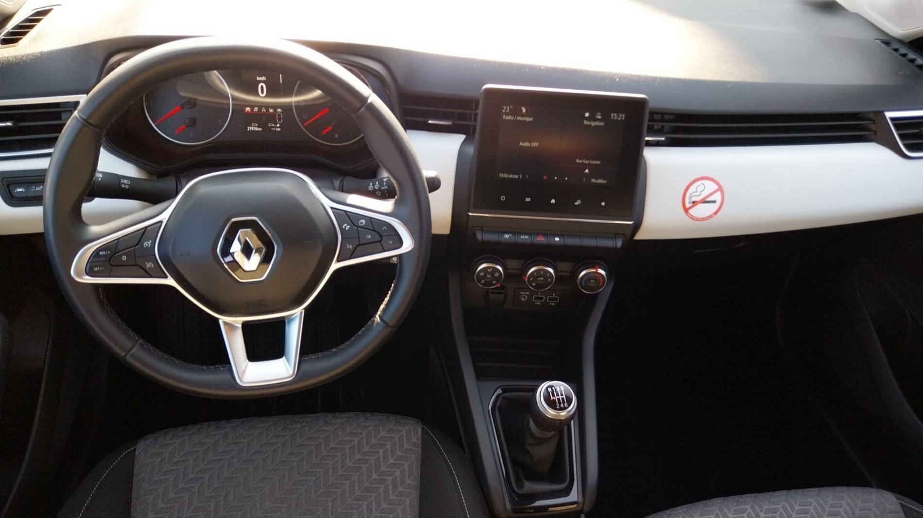 Vente en ligne Renault Clio 5 Clio TCe 90 au prix de 14 490 €