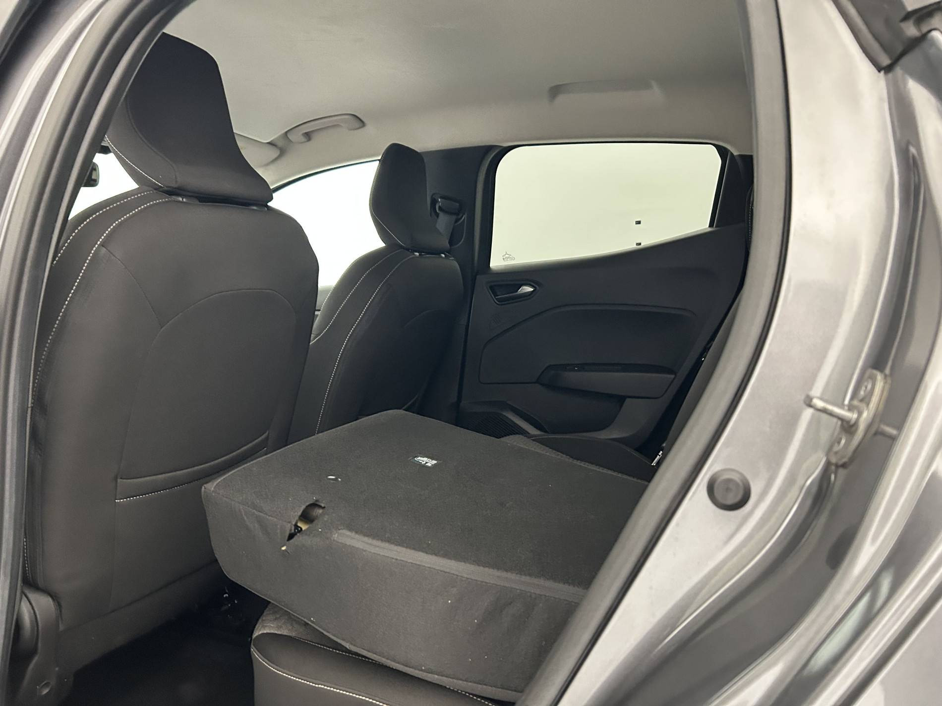 Vente en ligne Renault Clio 5 Clio TCe 90 au prix de 14 490 €