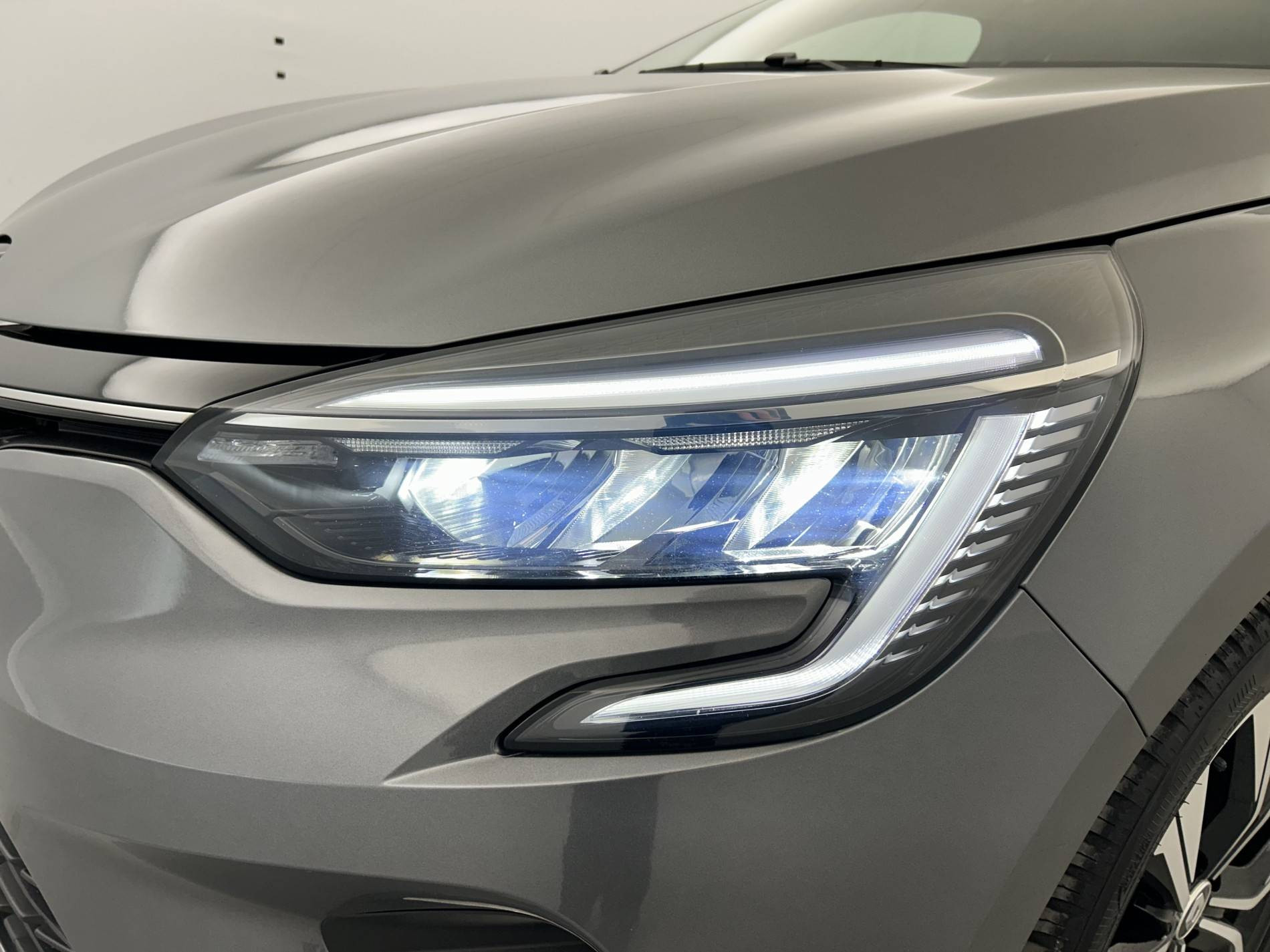 Vente en ligne Renault Clio 5 Clio TCe 90 au prix de 14 490 €