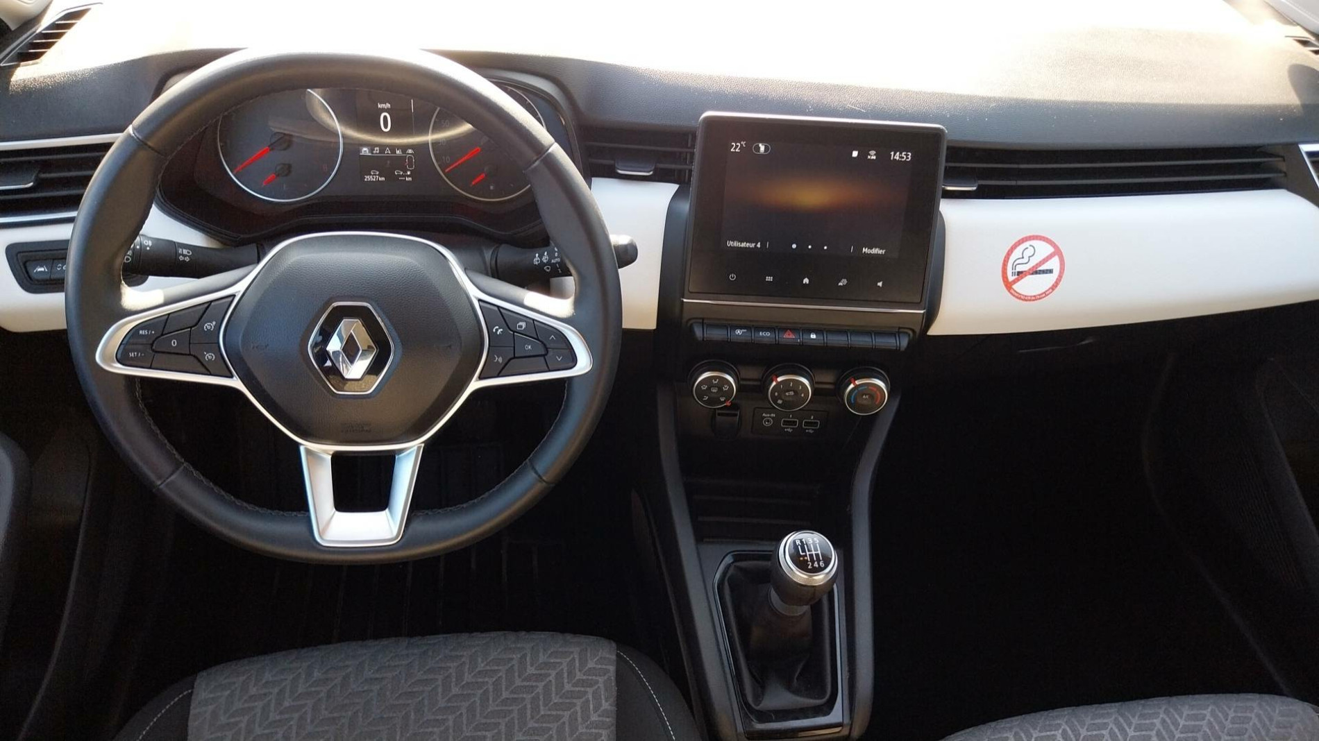 Vente en ligne Renault Clio 5 Clio TCe 90 au prix de 14 490 €