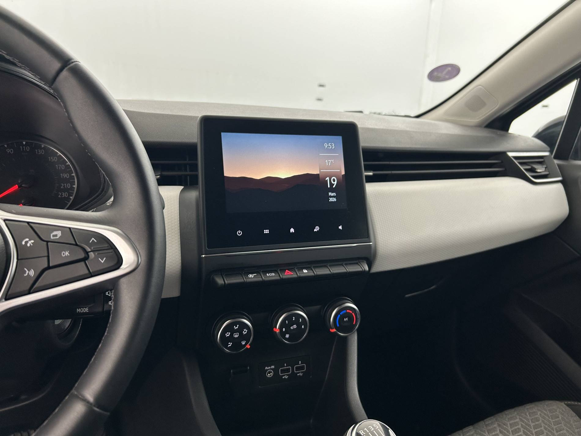 Vente en ligne Renault Clio 5 Clio TCe 90 au prix de 14 490 €