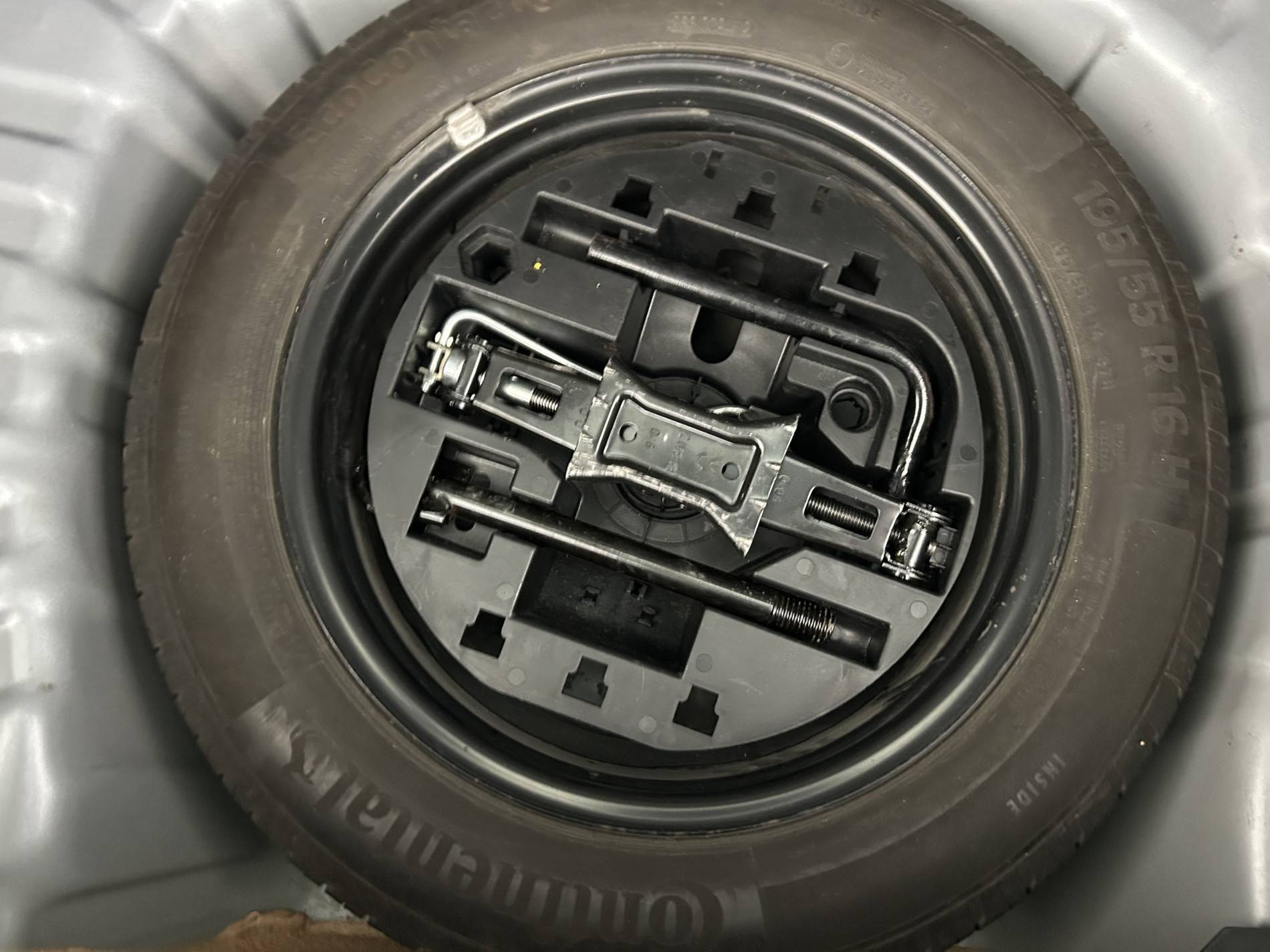 Vente en ligne Renault Clio 5 Clio TCe 90 au prix de 14 390 €