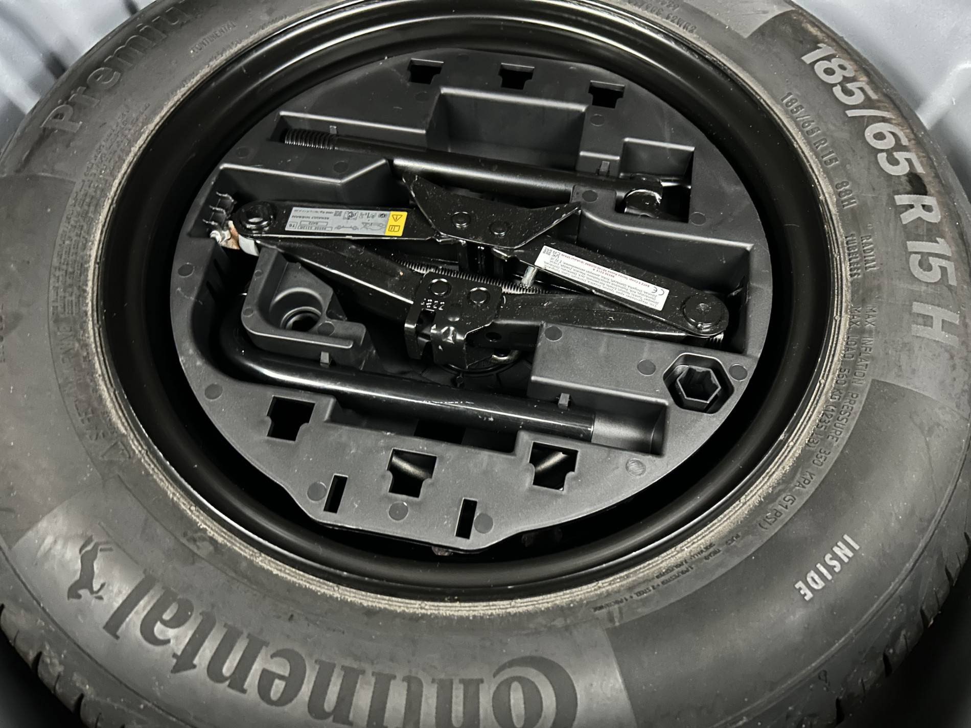 Vente en ligne Renault Clio 5 Clio TCe 90 au prix de 14 990 €