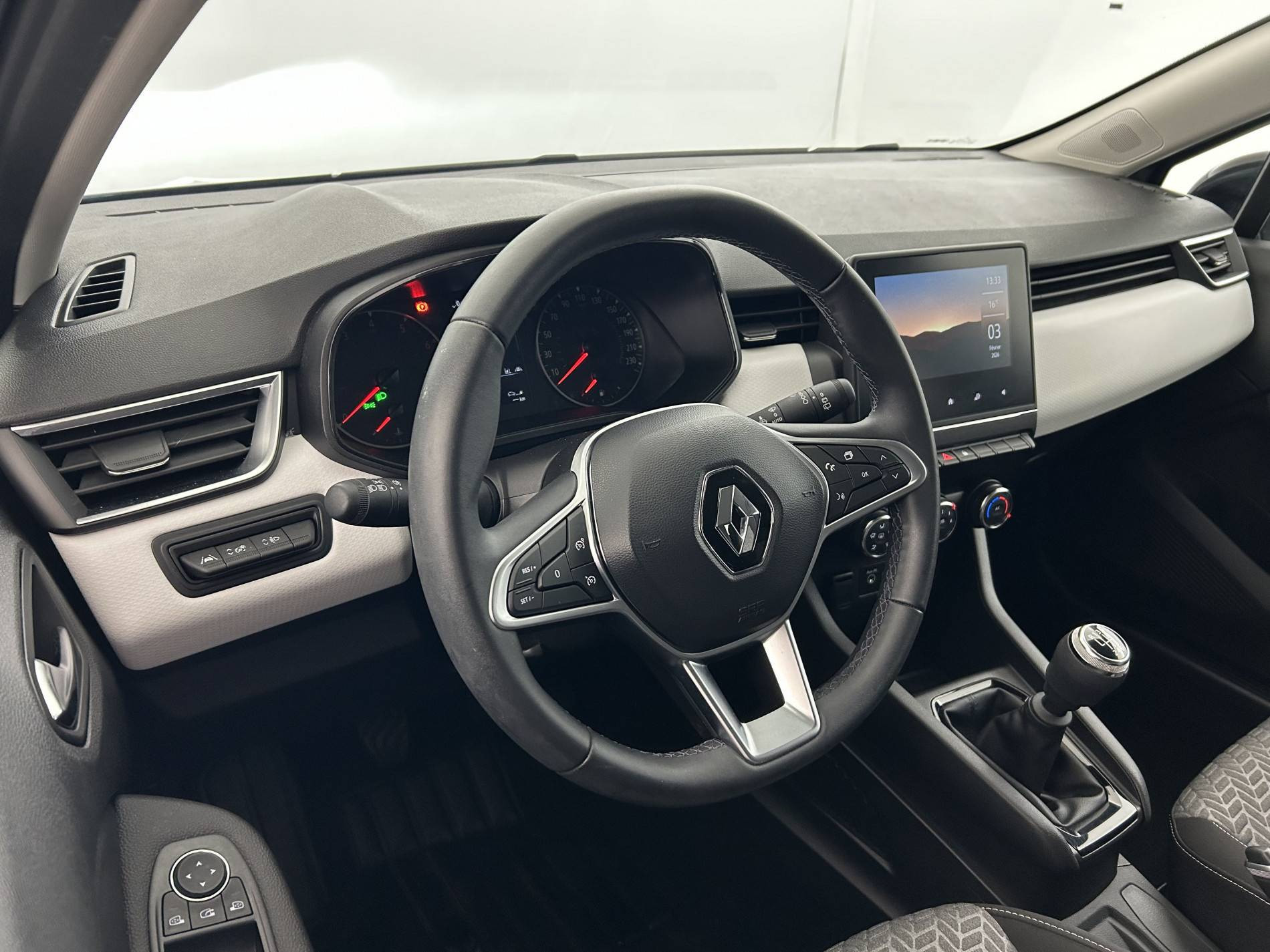 Vente en ligne Renault Clio 5 Clio TCe 90 au prix de 14 990 €