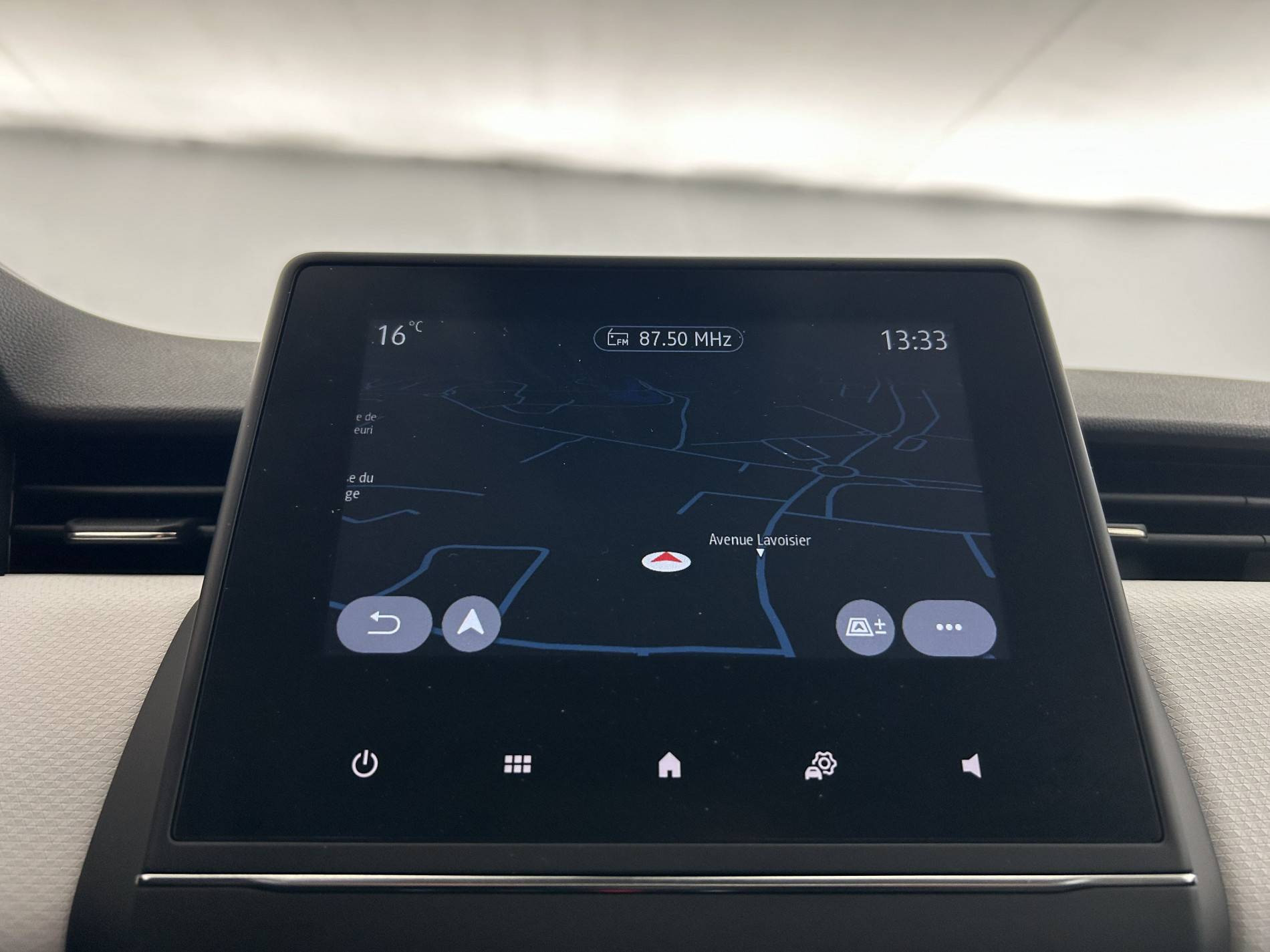 Vente en ligne Renault Clio 5 Clio TCe 90 au prix de 14 990 €