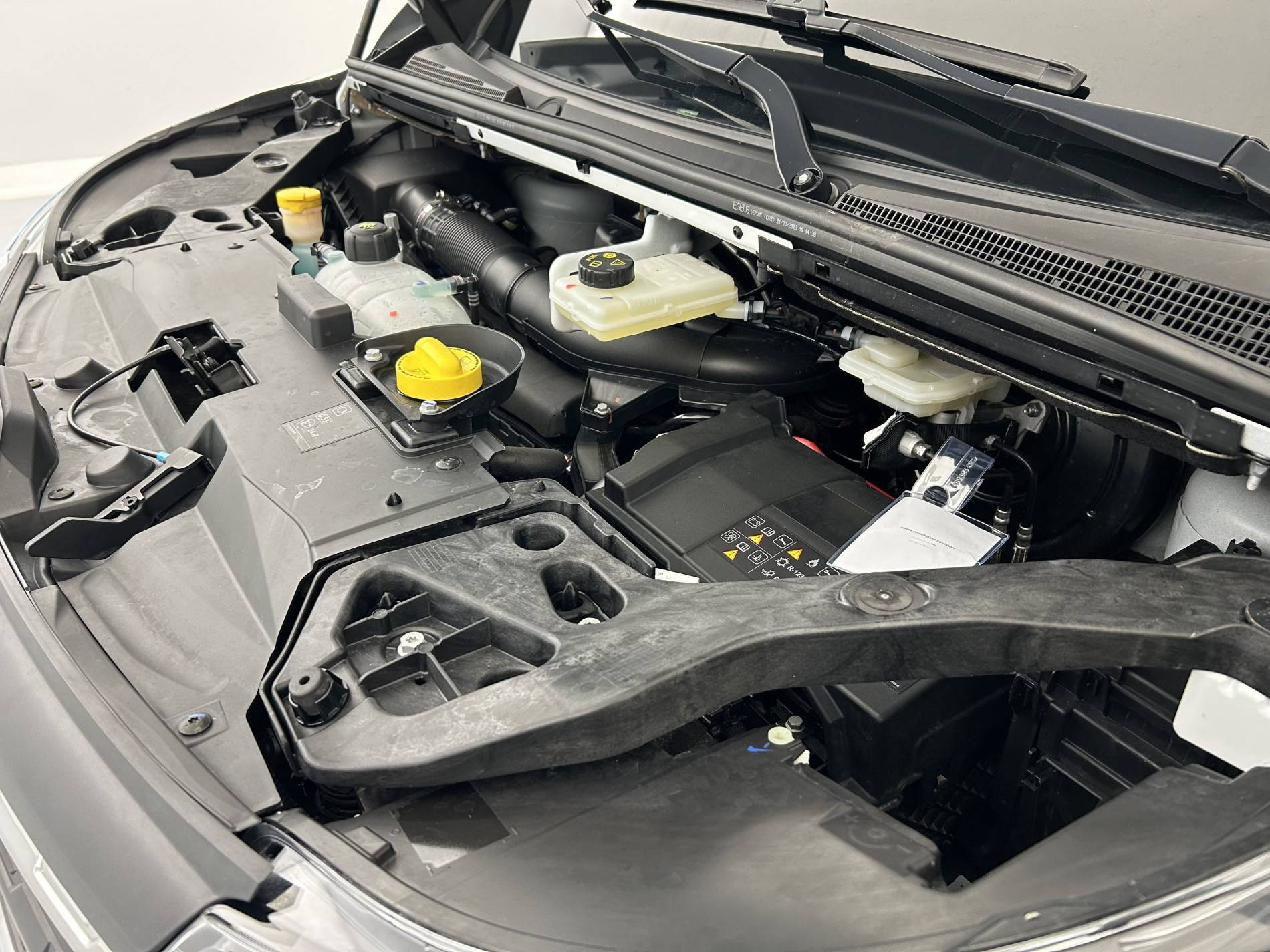 Vente en ligne Renault Trafic 3 Fourgon TRAFIC FGN L1H1 3000 KG BLUE DCI 130 au prix de 20 890 €