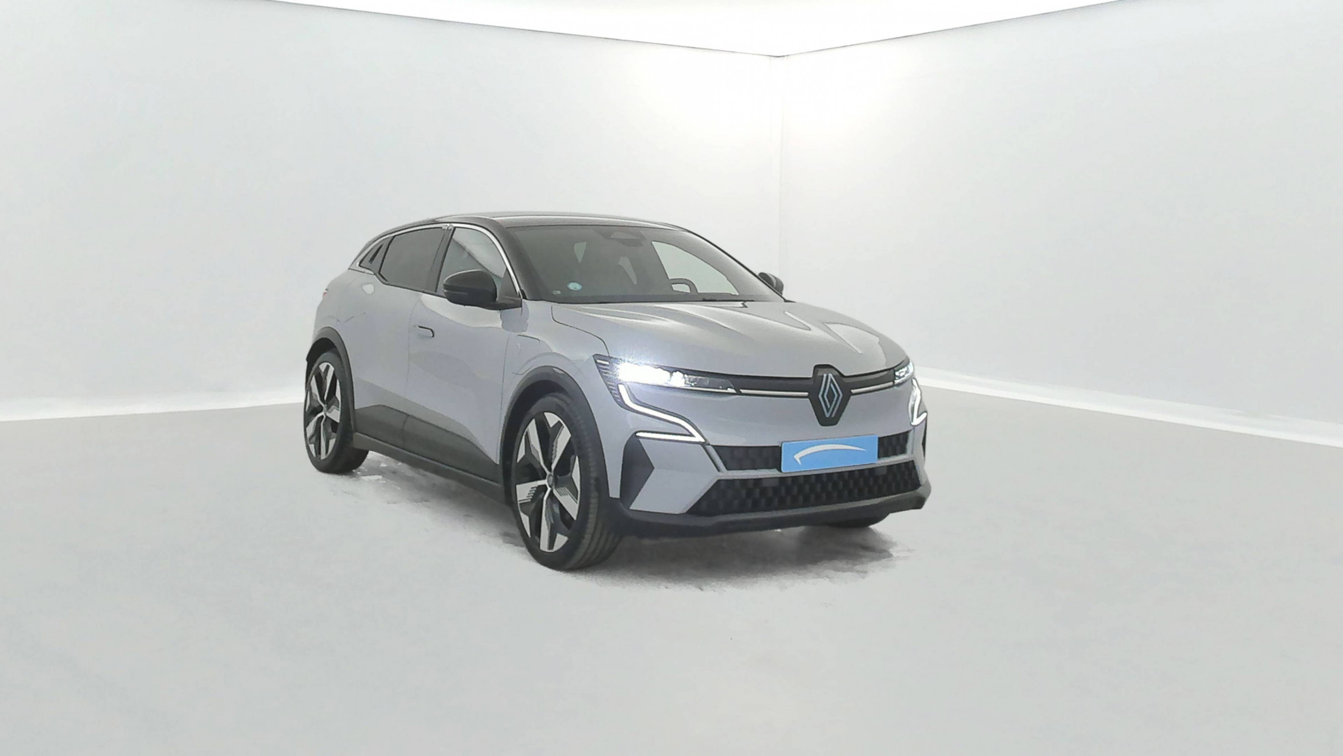 Vente en ligne Renault Megane E-Tech  EV60 220 ch super charge au prix de 22 390 €
