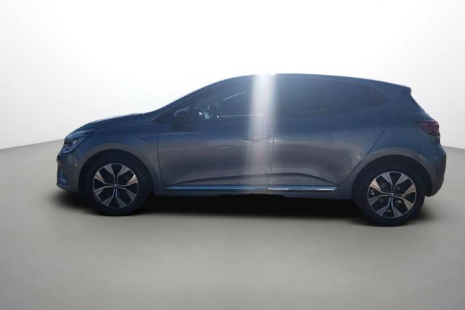 Vente en ligne Renault Clio 5 Clio TCe 90 au prix de 15 990 €