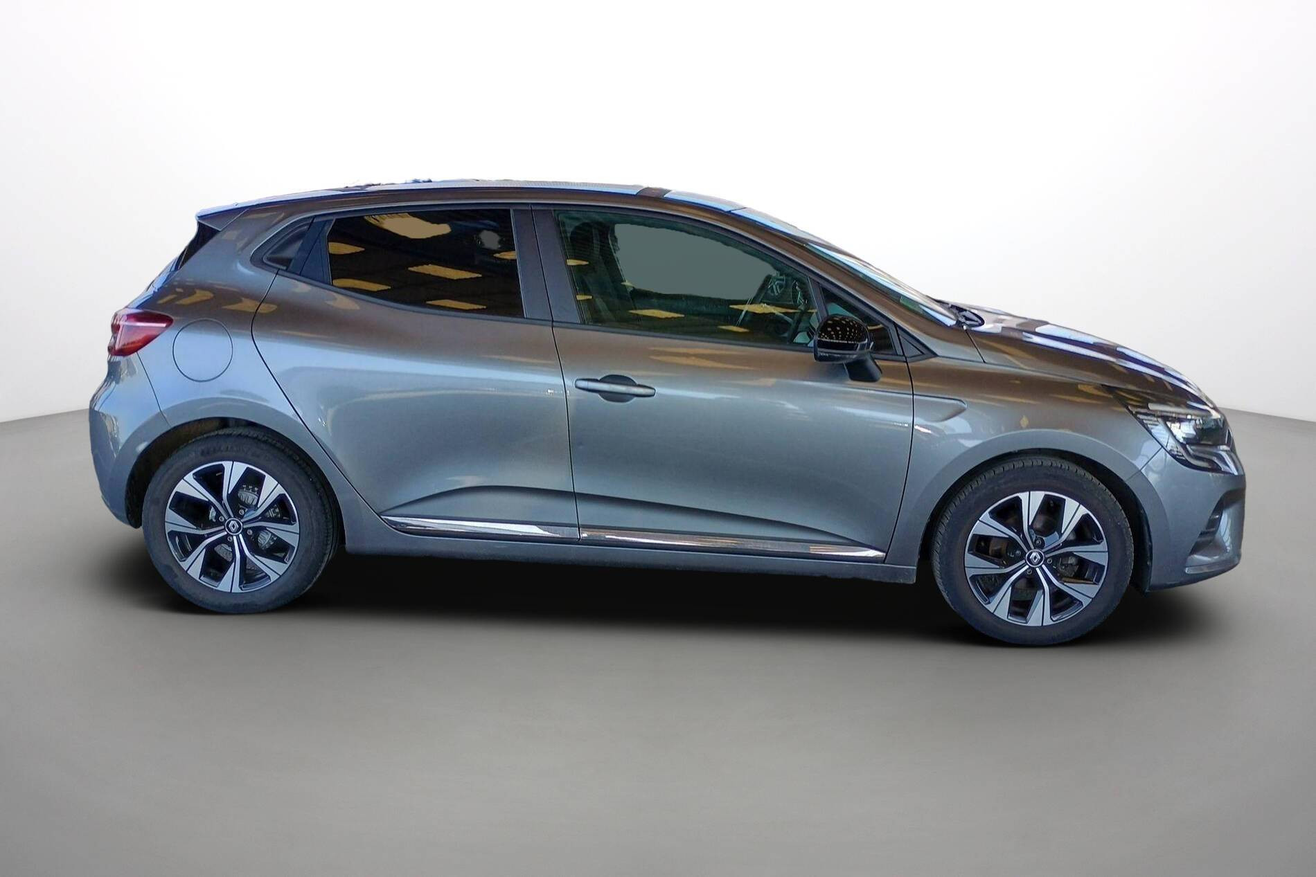 Vente en ligne Renault Clio 5 Clio TCe 90 au prix de 14 990 €