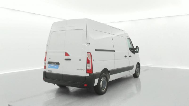 Vente en ligne Renault Master 3 Fourgon MASTER FGN TRAC F3500 L2H2 DCI 135 au prix de 22 990 €