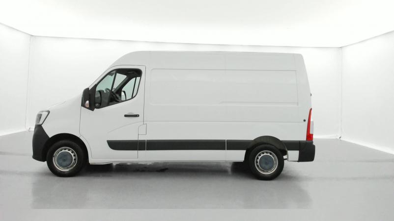 Vente en ligne Renault Master 3 Fourgon MASTER FGN TRAC F3500 L2H2 DCI 135 au prix de 22 990 €