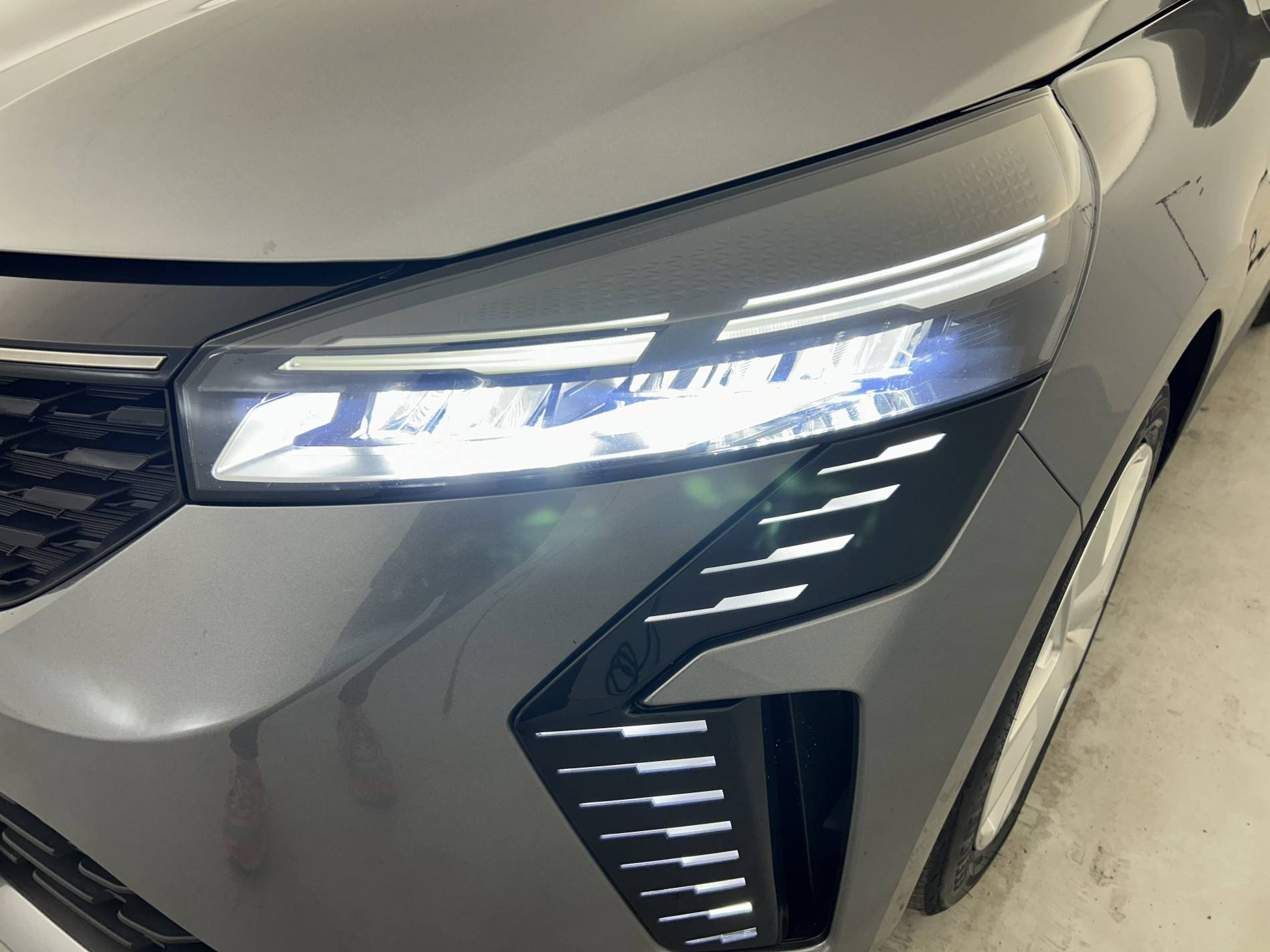 Vente en ligne Renault Clio 5 Clio TCe 90 au prix de 15 290 €