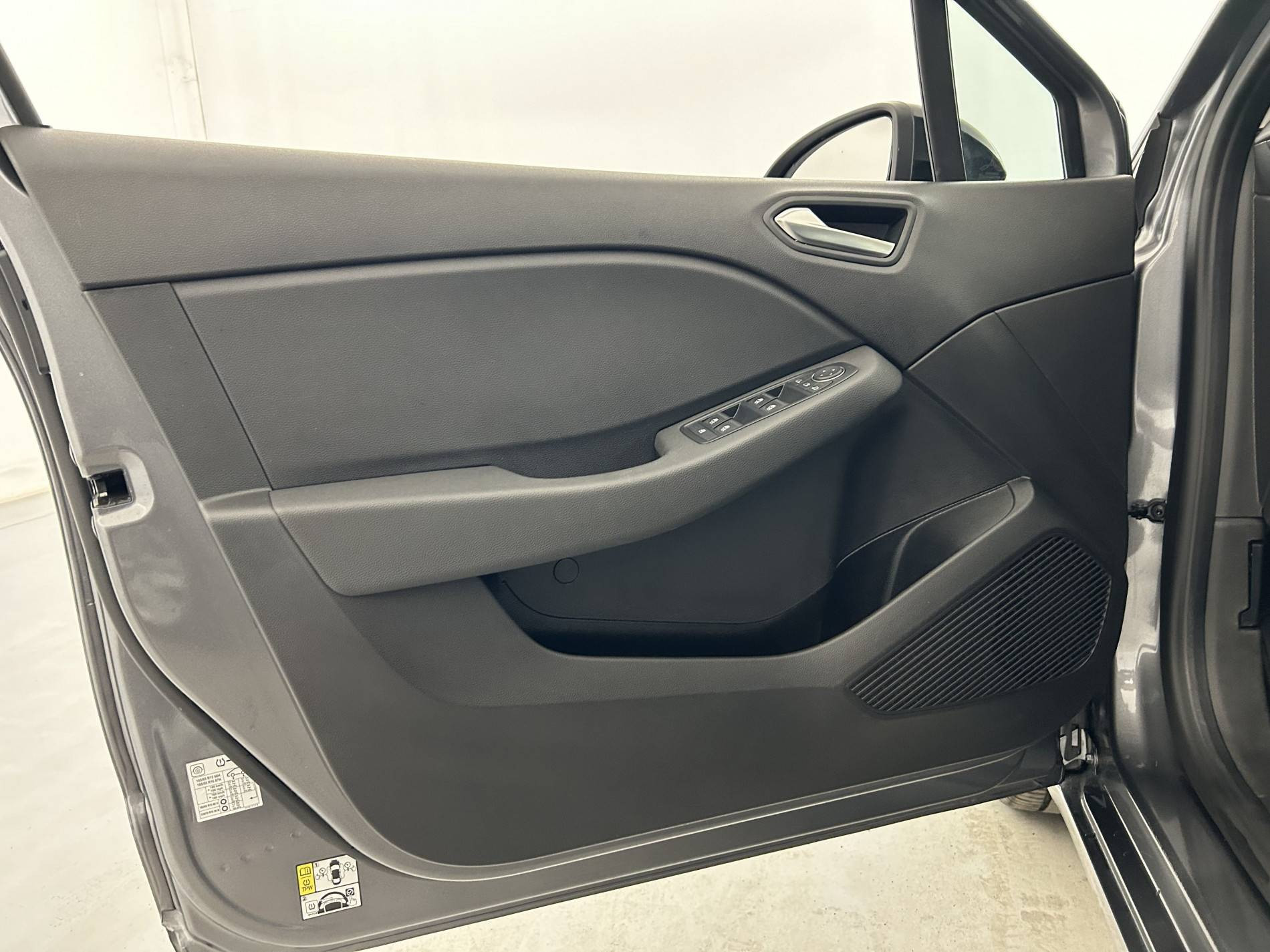 Vente en ligne Renault Clio 5 Clio TCe 90 au prix de 15 290 €