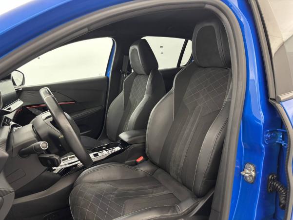 Vente en ligne Peugeot E-208  50 kWh 136ch au prix de 18 790 €