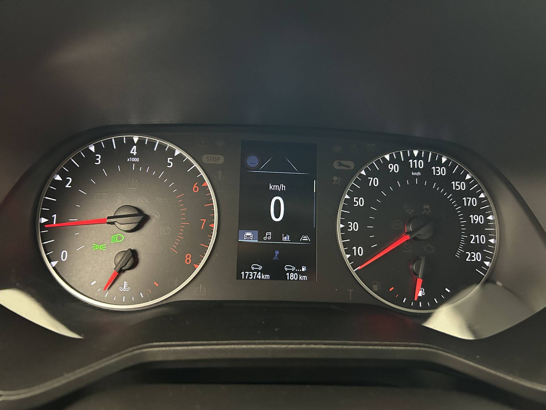 Vente en ligne Renault Clio 5 Clio TCe 90 au prix de 14 490 €