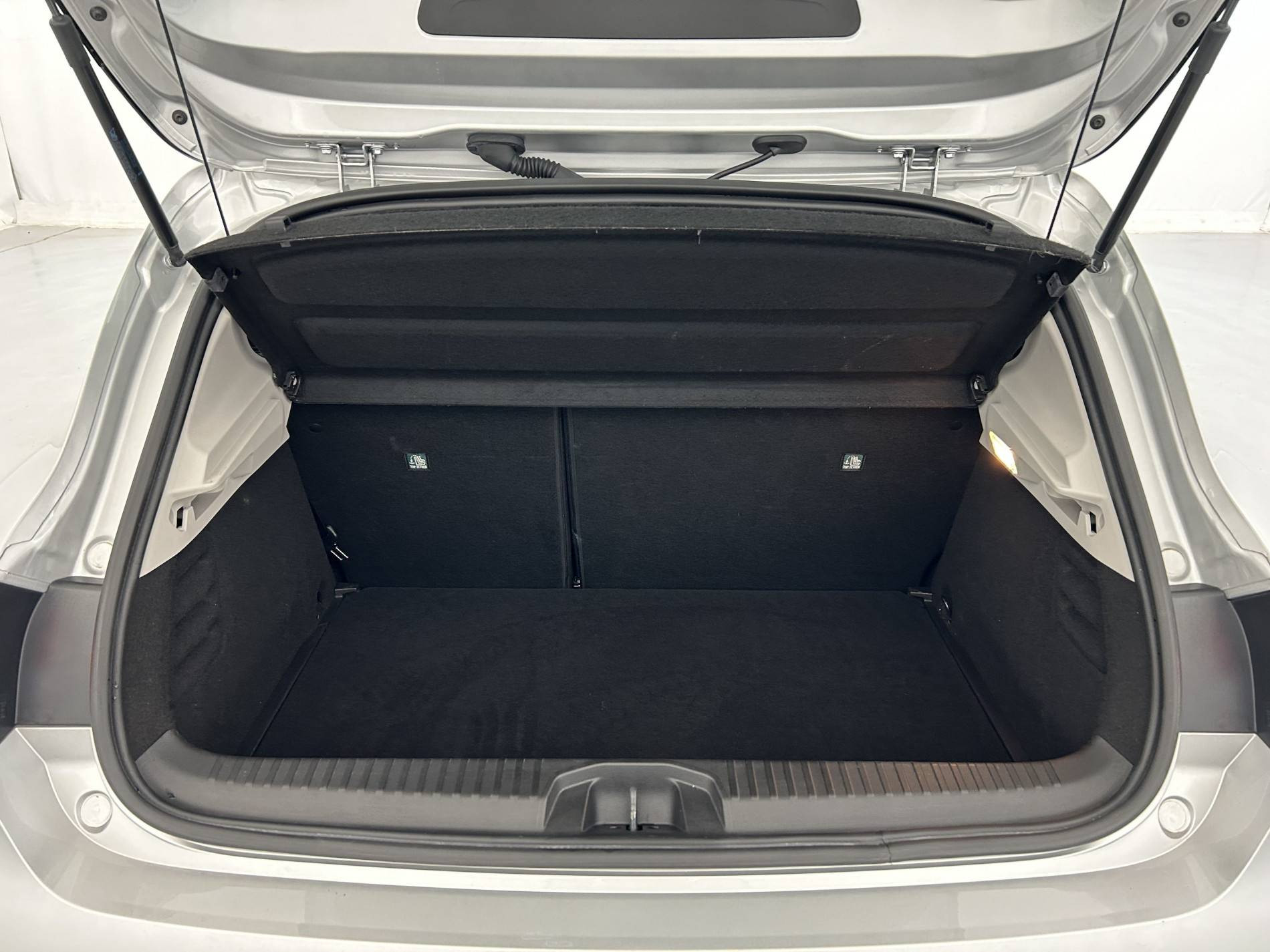 Vente en ligne Renault Clio 5 Clio TCe 90 au prix de 14 490 €