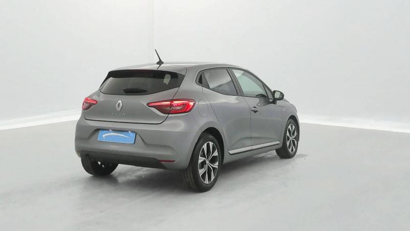 Vente en ligne Renault Clio 5 Clio TCe 90 au prix de 15 790 €