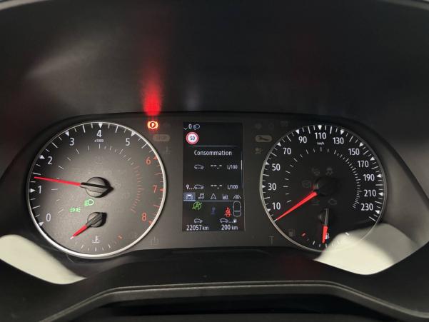 Vente en ligne Renault Clio 5 Clio TCe 90 au prix de 15 790 €
