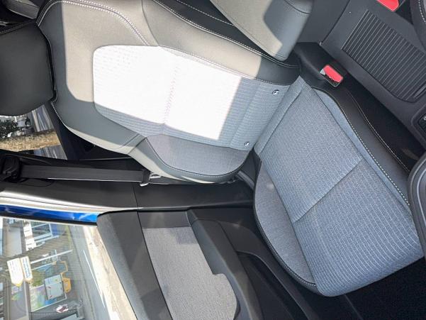 Vente en ligne Renault Clio 5 Clio E-Tech full hybrid 145 ch GSR2 au prix de 24 690 €