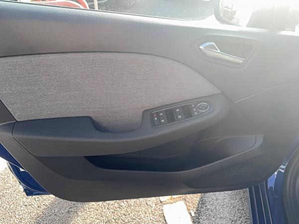 Vente en ligne Renault Clio 5 Clio E-Tech full hybrid 145 ch GSR2 au prix de 24 690 €