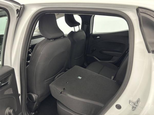 Vente en ligne Renault Clio 5 Clio E-Tech 140 - 21N au prix de 16 590 €