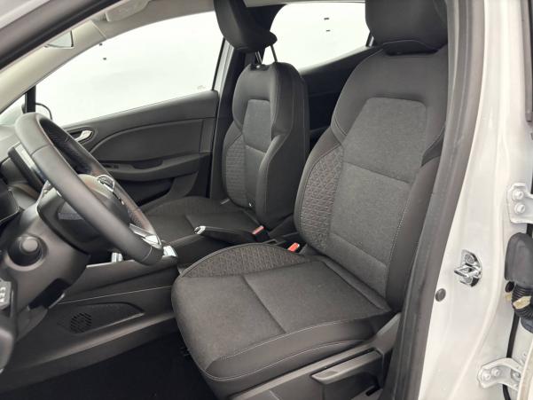 Vente en ligne Renault Clio 5 Clio E-Tech 140 - 21N au prix de 16 590 €