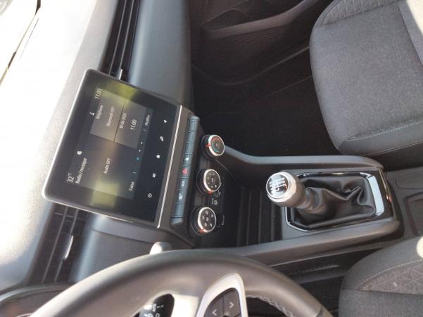 Vente en ligne Renault Clio 5 Clio TCe 90 au prix de 13 590 €