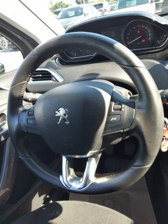 Vente en ligne Peugeot 2008  BlueHDi 100ch S&S BVM5 au prix de 11 990 €