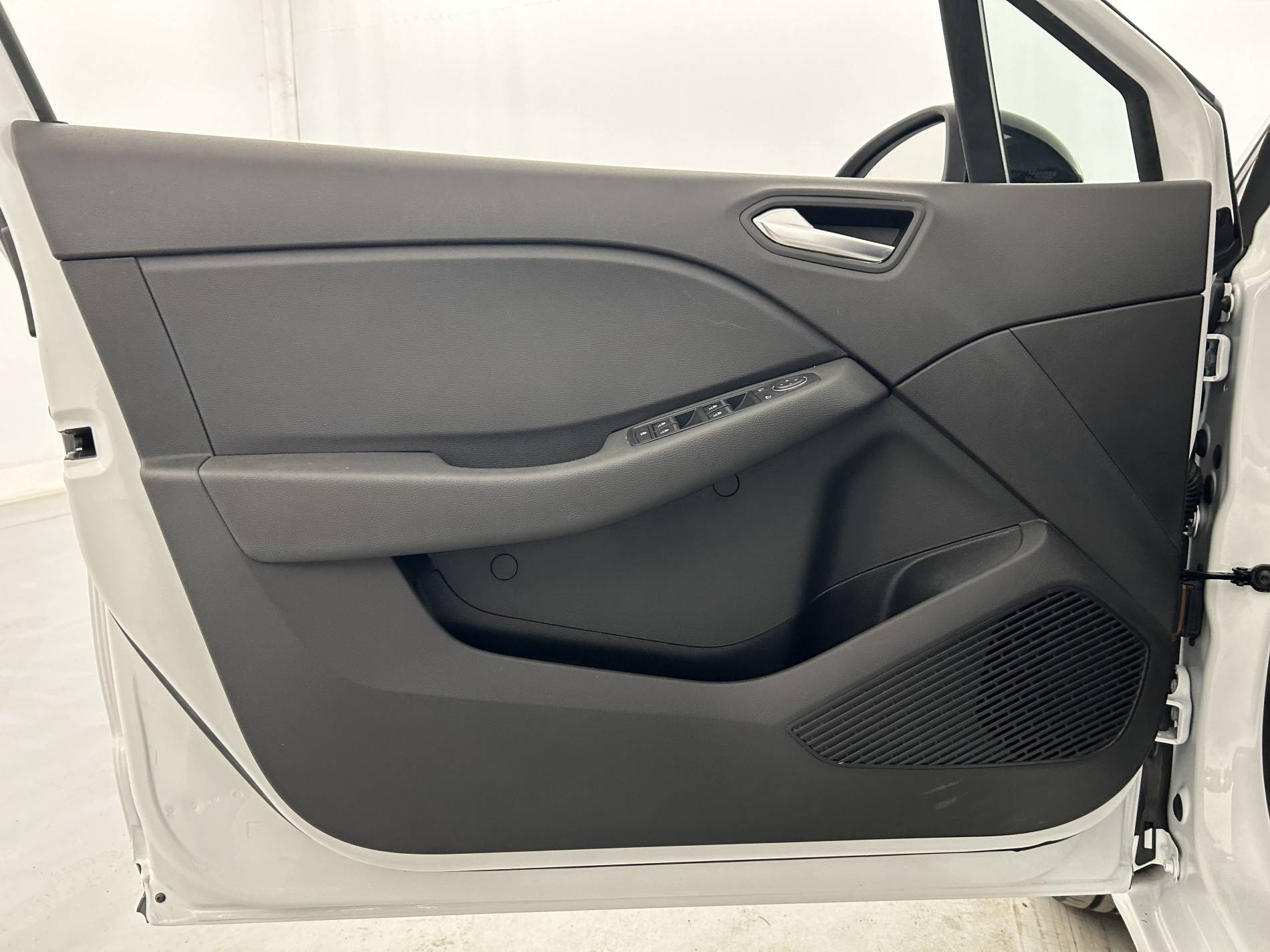 Vente en ligne Renault Clio 5 Clio TCe 100 GPL au prix de 14 390 €