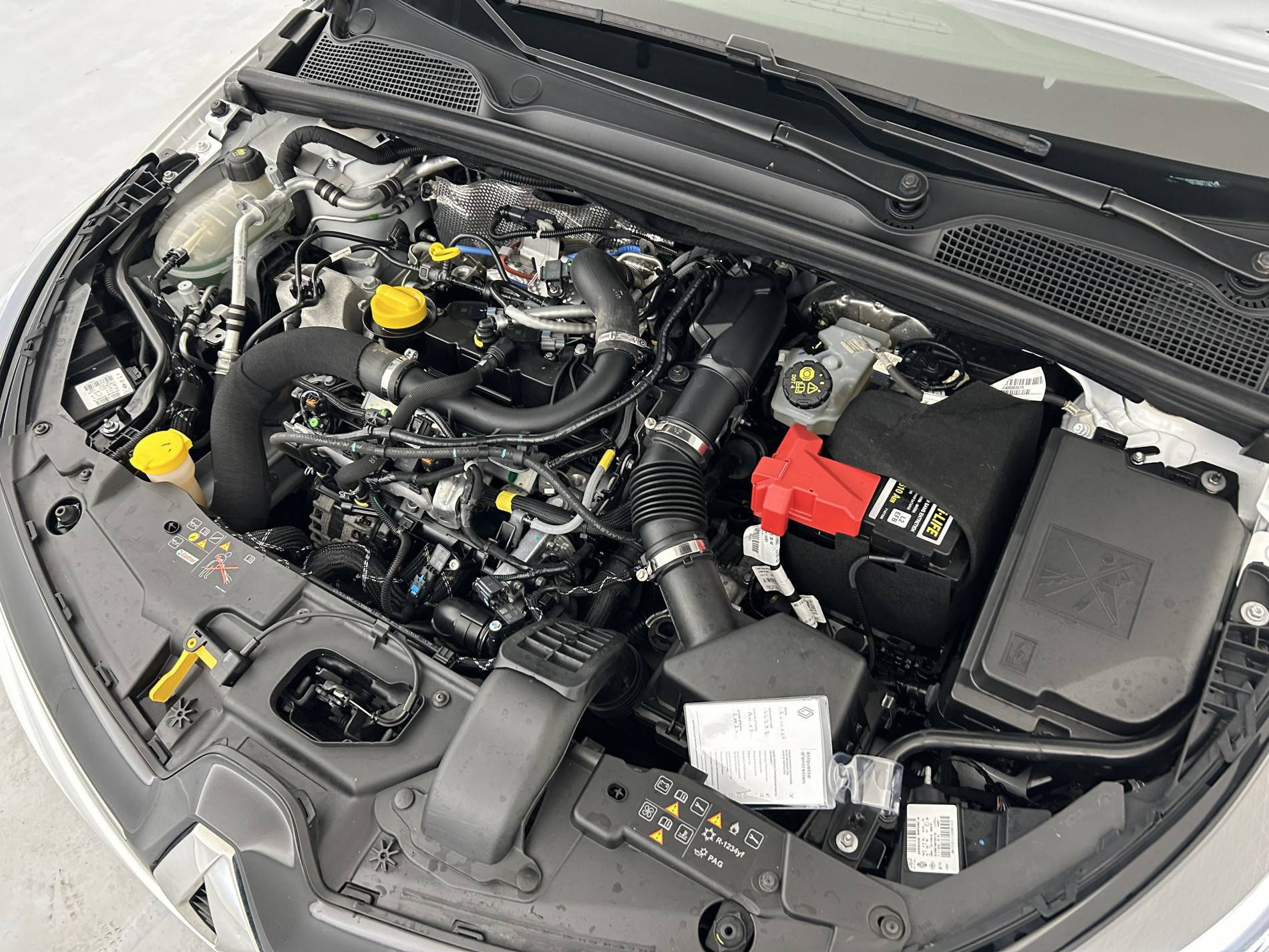 Vente en ligne Renault Clio 5 Clio TCe 100 GPL au prix de 14 390 €