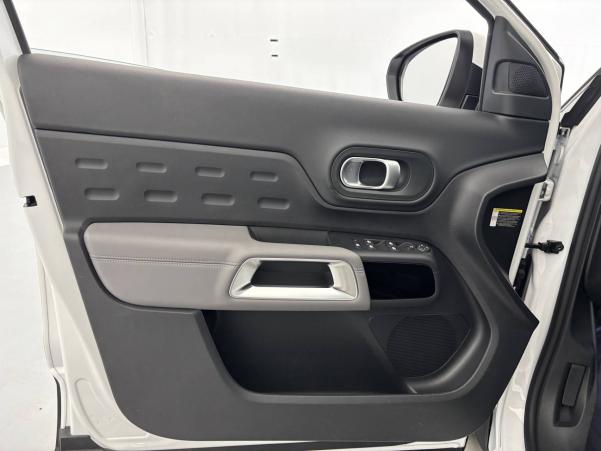 Vente en ligne Citroën C5 Aircross  Hybride Rechargeable 225 e-EAT8 au prix de 22 990 €