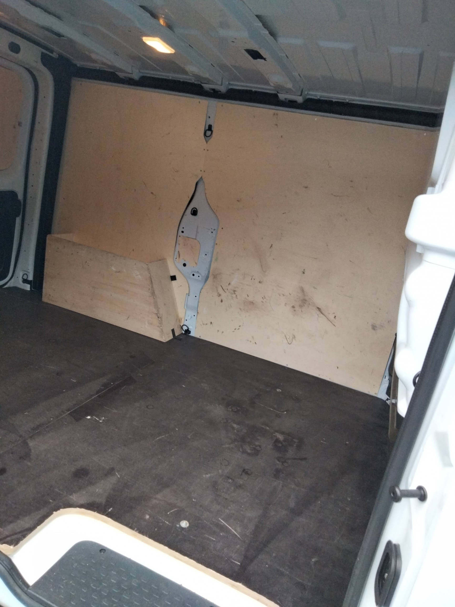 Vente en ligne Renault Trafic 3 Fourgon TRAFIC FGN L1H1 3T BLUE DCI 130 GSR2 au prix de 25 990 €